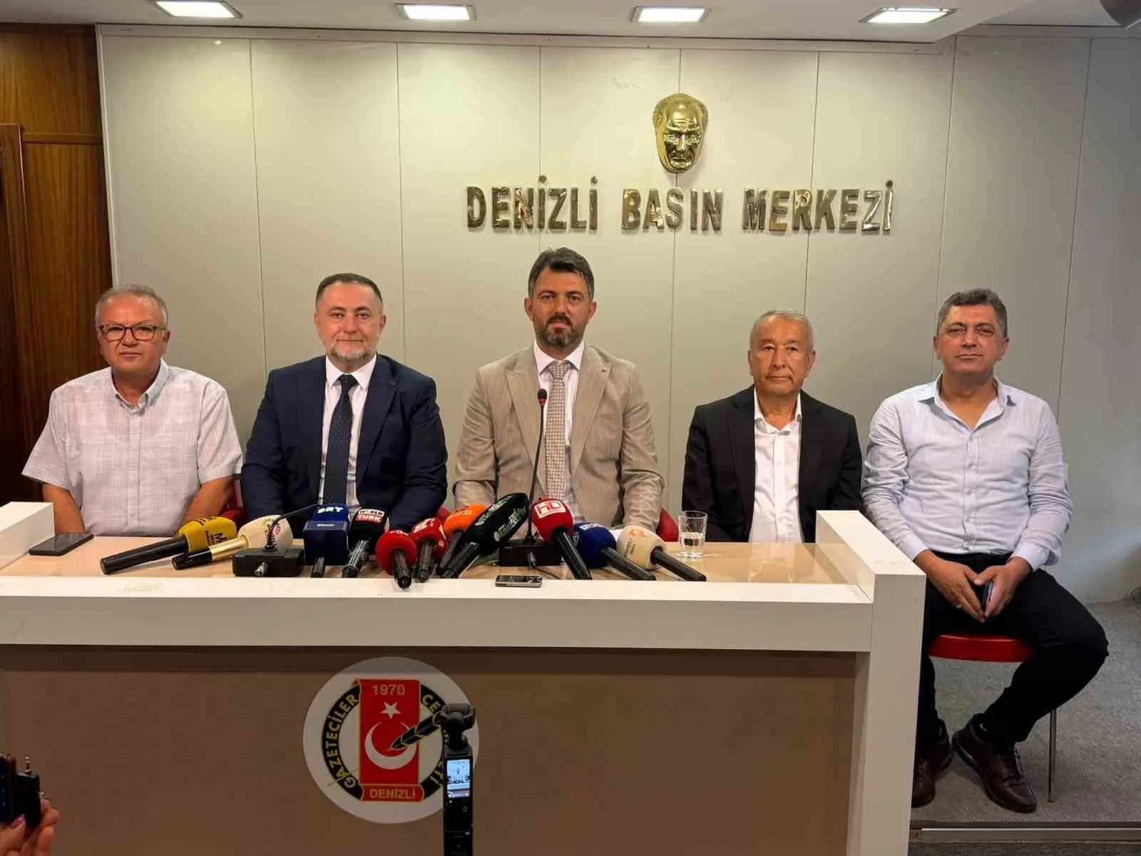 DENİZLİ TİCARET BORSASI (DTB) MECLİS ÜYESİ VE İŞ İNSANI MUSA YILANLI, DÜZENLEDİĞİ BASIN TOPLANTISIYLA DENİZLİ TİCARET BORSASI BAŞKAN ADAYI OLDUĞUNU AÇIKLADI