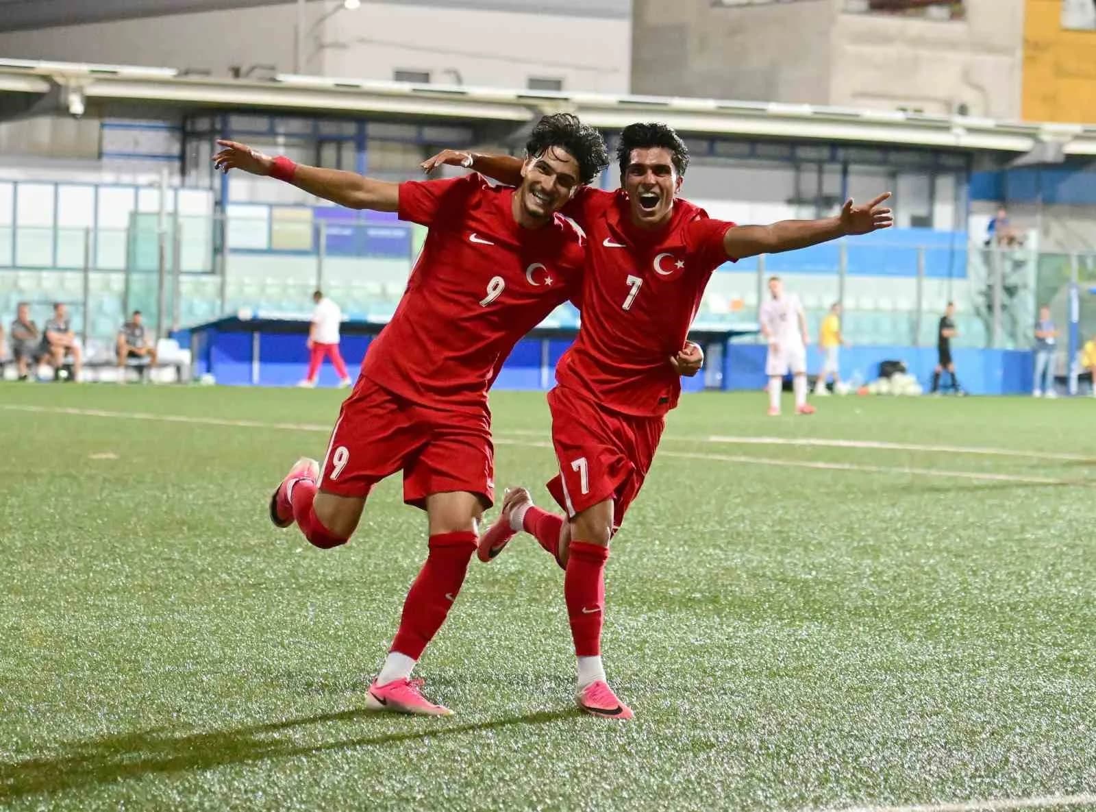 2026 AKDENİZ OYUNLARI İKİNCİ MAÇINDA U20 MİLLİ FUTBOL TAKIMI, KUZEY MAKEDONYA'YI 3-0 MAĞLUP ETTİ.