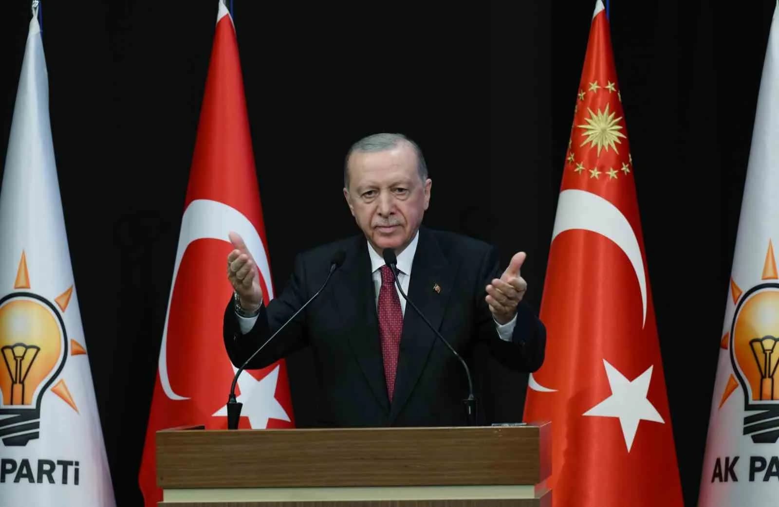 CUMHURBAŞKANI ERDOĞAN, AK PARTİ KONGRE MERKEZİ'NDE GERÇEKLEŞTİRİLEN GENİŞLETİLMİŞ İL BAŞKANLARI TOPLANTISI'NA KATILDI.