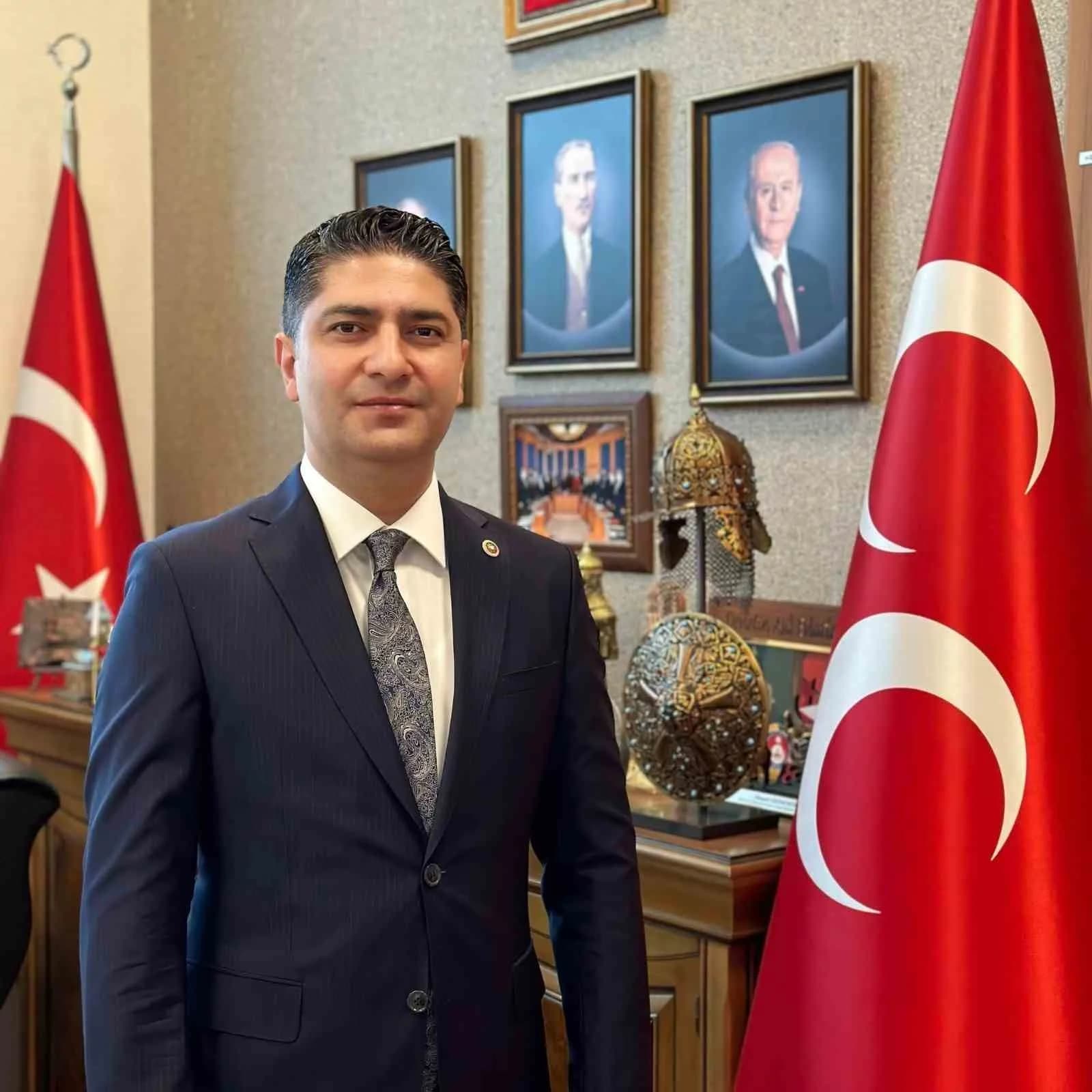 MİLLİYETÇİ HAREKET PARTİSİ (MHP) KAYSERİ MİLLETVEKİLİ İSMAİL ÖZDEMİR; KAYSERİ’DE ET KOMBİNALARINDA UYGULANAN HAYVAN KESİM FİYATLARINA İLİŞKİN İDDİALARI MECLİS GÜNDEMİNE TAŞIDI.