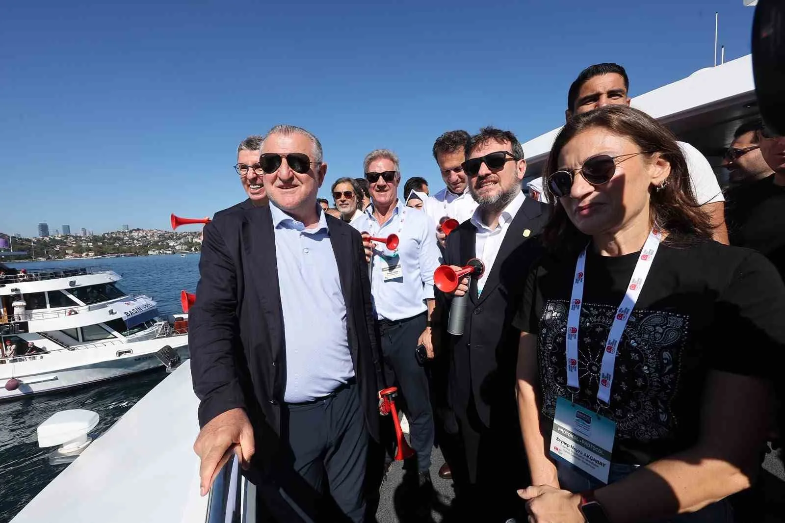 ARIŞI GENÇLİK VE SPOR BAKANI OSMAN AŞKIN BAK DA TAKİP ETTİ
