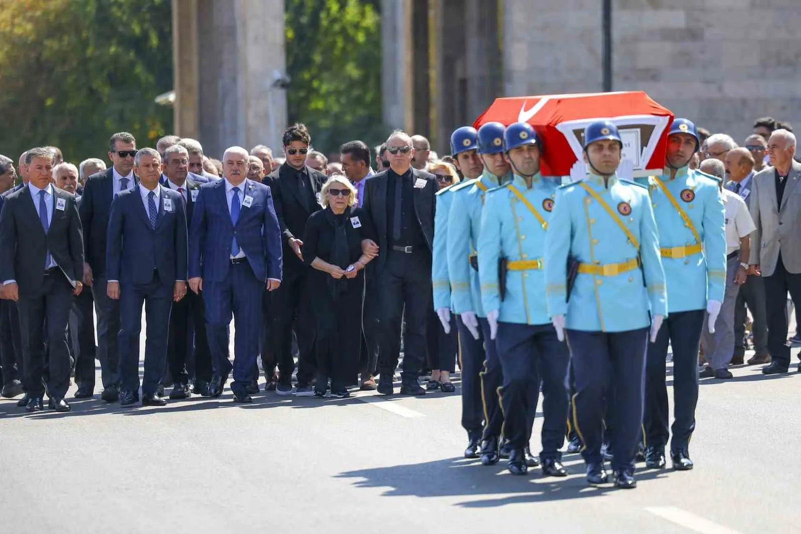 ESKİ CHP MİLLETVEKİLLİ MEHMET CEVDET SELVİ İÇİN TBMM'DE CENAZE TÖRENİ DÜZENLENDİ.