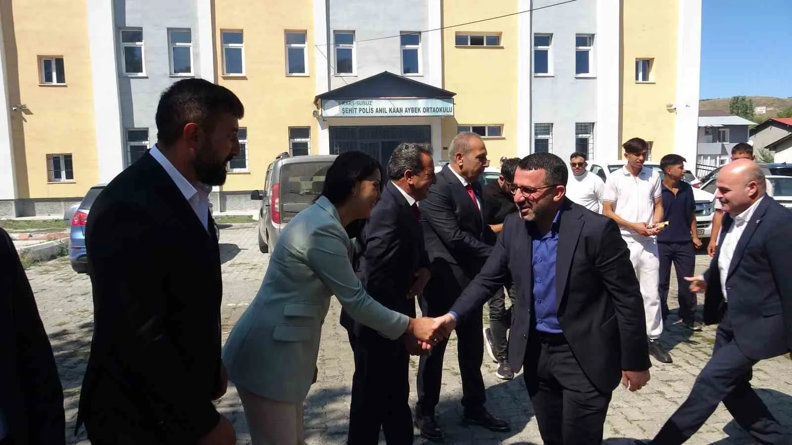 AK PARTİ SUSUZ’DA DANIŞMA MECLİSİ COŞKUSU: İLÇEYE YAPILAN YATIRIMLAR MASAYA YATIRILDI(KARS-İHA)
