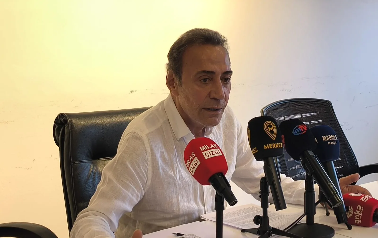 CHP GENEL BAŞKAN YARDIMCISI BERHAN ŞİMŞEK, PARTİSİNİN MUĞLA İL BAŞKANLIĞI’NDA BASIN TOPLANTISI DÜZENLEDİ