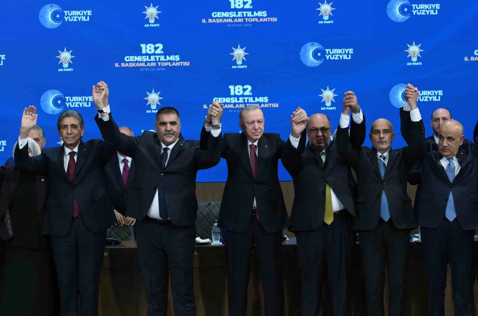 CUMHURBAŞKANI ERDOĞAN, AK PARTİ KONGRE MERKEZİ'NDE GERÇEKLEŞTİRİLEN GENİŞLETİLMİŞ İL BAŞKANLARI TOPLANTISI'NA KATILDI.