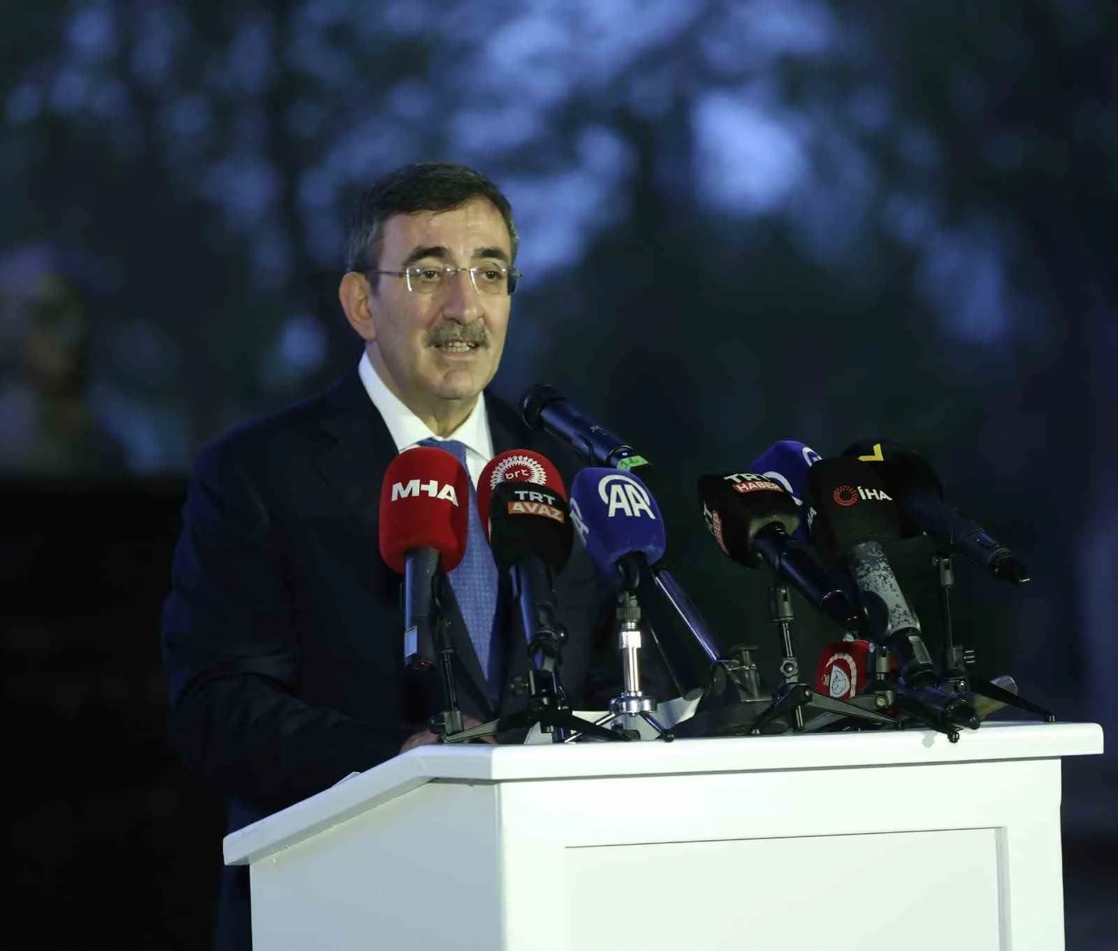CUMHURBAŞKANI YARDIMCISI CEVDET YILMAZ