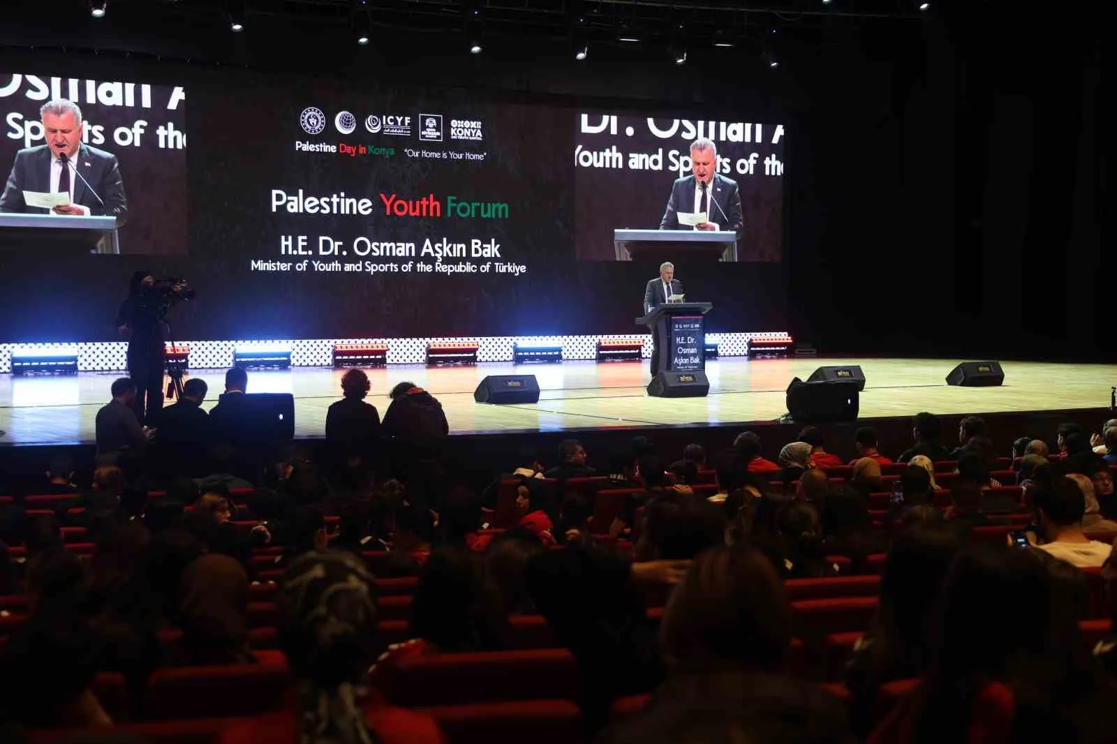 FİLİSTİN GENÇLİK FORUMU, 2026 İSLAM İŞBİRLİĞİ TEŞKİLATI GENÇLİK BAŞKENTİ KONYA'DA YAPILDI. GENÇLİK VE SPOR BAKANI AŞKIN OSMAN BAK, TÜRKİYE'NİN CUMHURBAŞKANI RECEP TAYYİP ERDOĞAN LİDERLİĞİNDE HER ZAMAN FİLİSTİN HALKININ YANINDA OLDUĞUNU SÖYLEDİ.