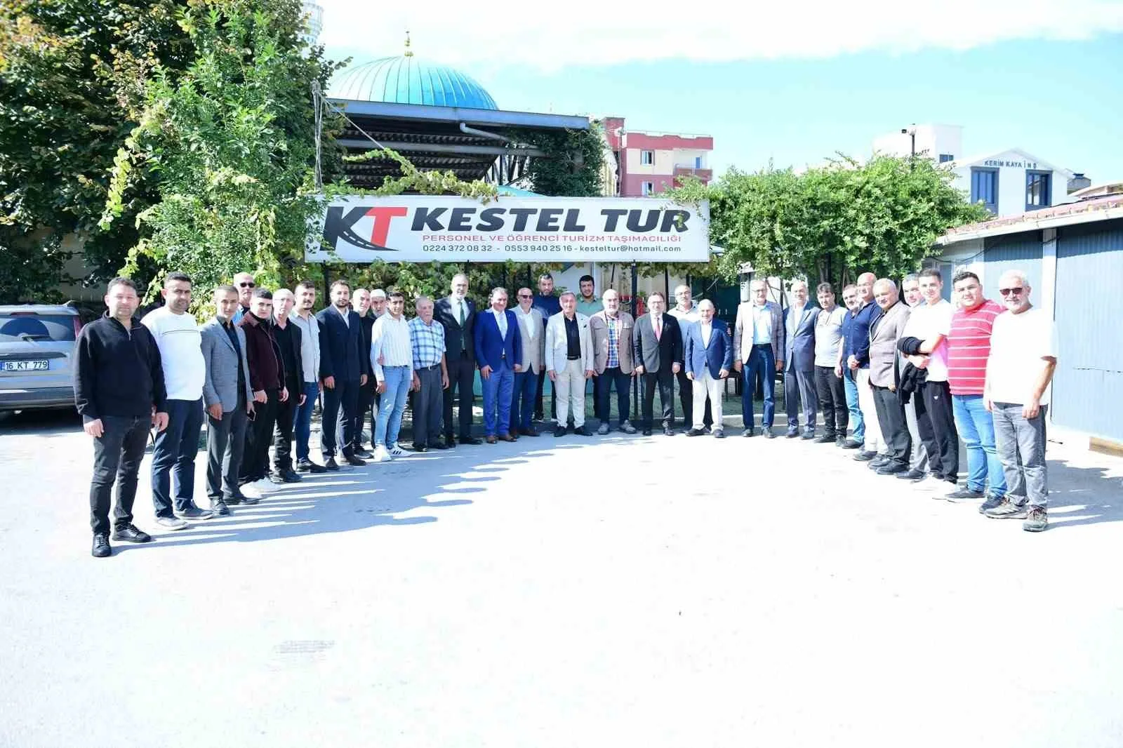 TÜRKİYE YÜZYILI BULUŞMALARI KAPSAMINDA KESTEL’E GELEN ÖNCEKİ DÖNEM İÇİŞLERİ BAKANI VE AK PARTİ ERZURUM MİLLETVEKİLİ SELAMİ ALTINOK, KESTEL BELEDİYE BAŞKANI FERHAT EROL İLE BİRLİKTE İLÇEDE ESNAF, SANAYİCİ, MAHALLE SAKİNLERİ, ŞEHİT AİLESİ VE SİVİL TOPLUM KURULUŞLARINI ZİYARET ETTİ.