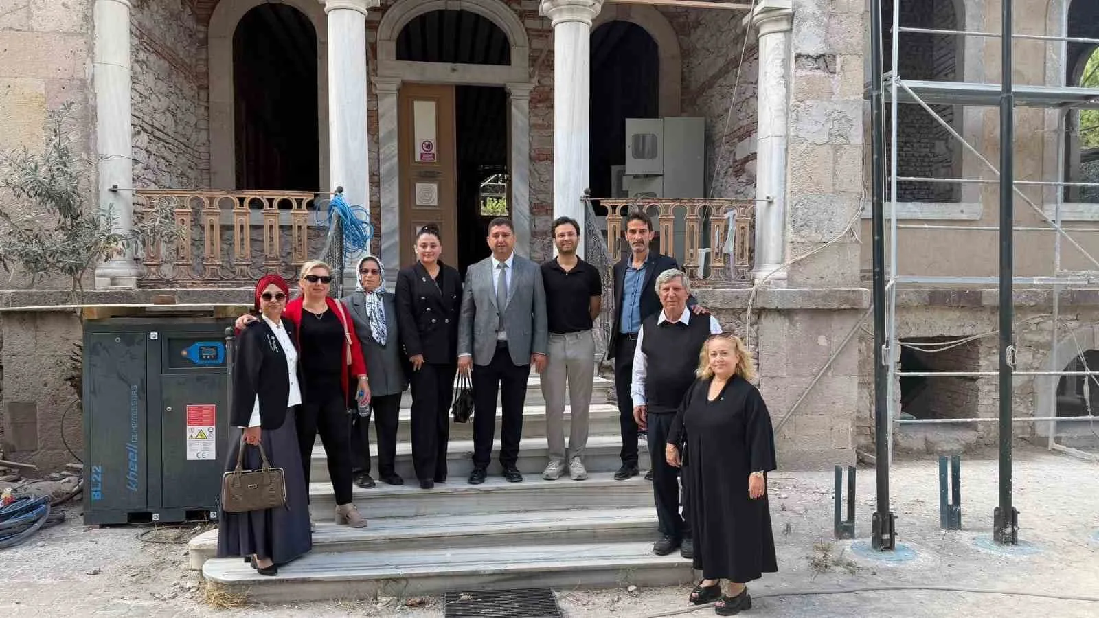 MHP BANDIRMA TEŞKİLATINDAN TARİHİ YAPININ RESTORASYON PROJESİNE ZİYARET