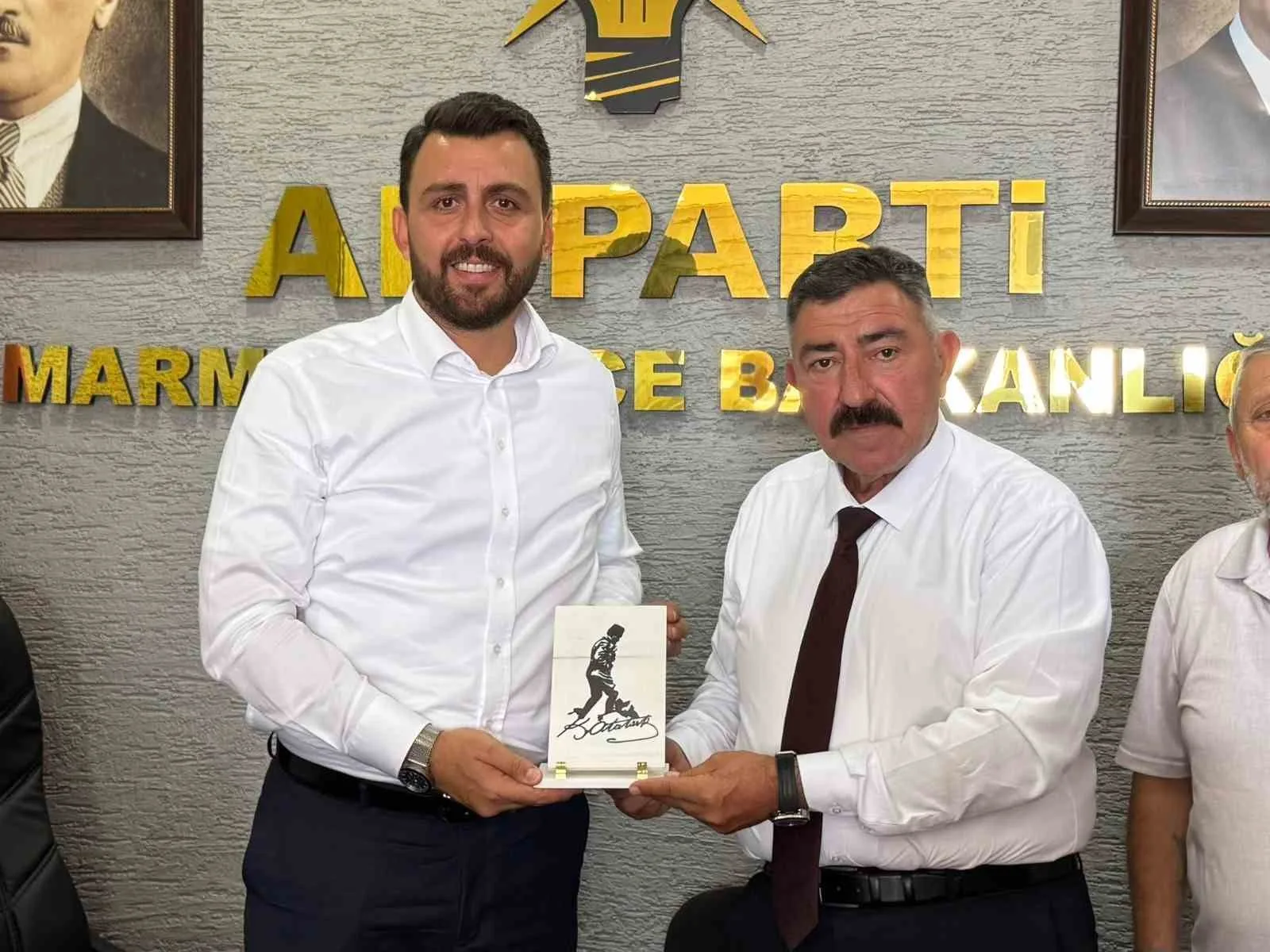 ÖZTAYLAN, MARMARA ADALARI’NDA ESNAF VE VATANDAŞLARLA BULUŞTU